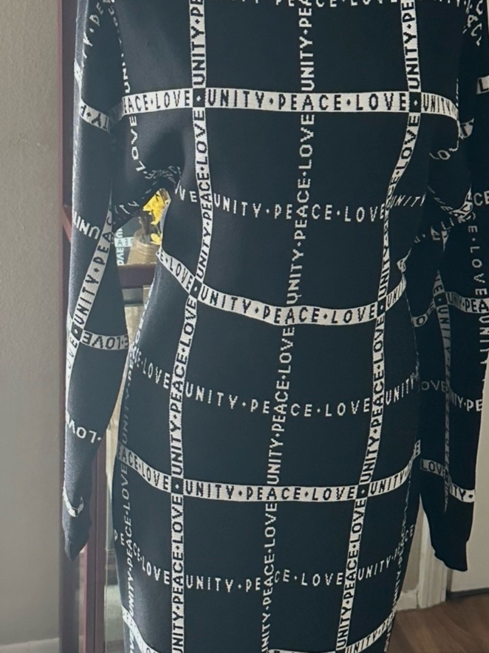 Black & White Graphic Grid Long Sleeve Knit Dress